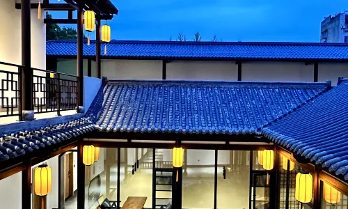 襄陽名人雅居禪意飯店（襄陽古城店）