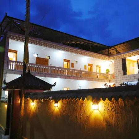 Nuoyangcang Homestay