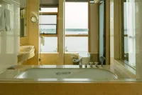 Hezhong Guanjing Hotel - balcony