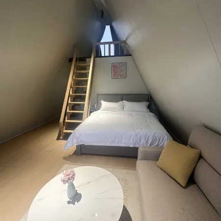 Xiahe Yunduan Wild Luxury Campsite