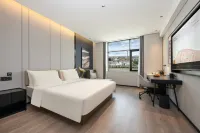 Golmud Railway Station Huanghe Middle Road Atour Hotel Hotels in Golmud