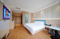 Yueluoji Hotel
