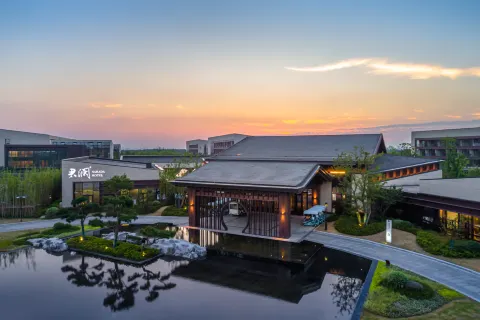 Suzhou Yangcheng Lake Guoshou Narada Resort Hotel
