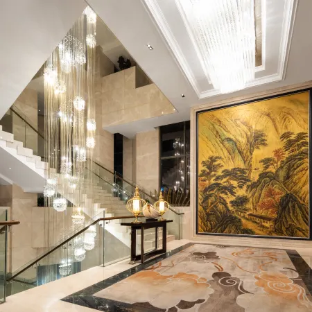 Ramada Plaza by Wyndham Fuzhou South Отели рядом с достопримечательностью «Фуцзянский Университет Фуцзянь-Юго-Западные ворота»
