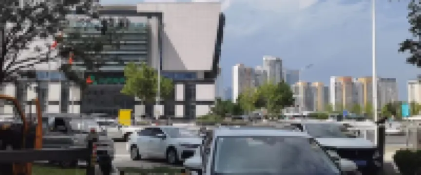 Ronghai Holiday Hotel (Weihai High-speed Railway Station Hanlefang)