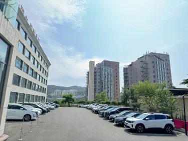 Бесплатная парковка