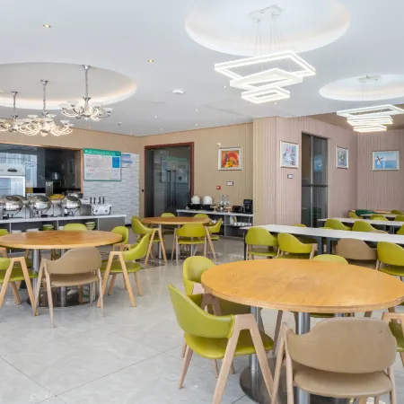 Shengfang Hotel (Zuogong County )