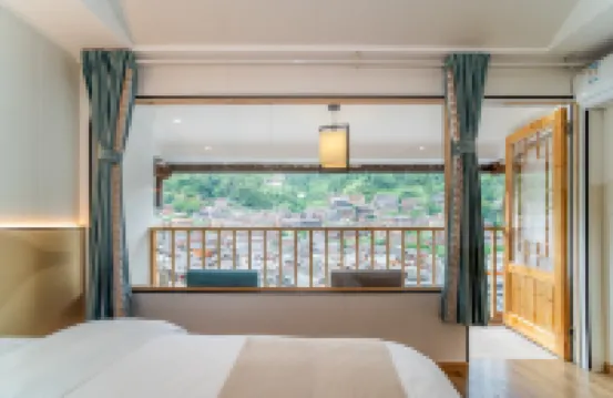 Boyin Yunshe Mountain Scenic Resort (Xijiang Qianhu Miao Village Miao Museum Store)