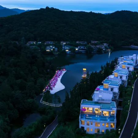 Moganshan Sky Swimming Pool Resort