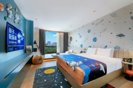 Meihua Aviation Theme Hotel