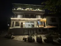 Hangzhou Linjian Residential Dormitory (Xihu scenic spot Lingyin branch) Hotels in Hangzhou