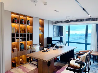 Guangzhou Bayside Yajuju Hotels near Million Sunflower Garden