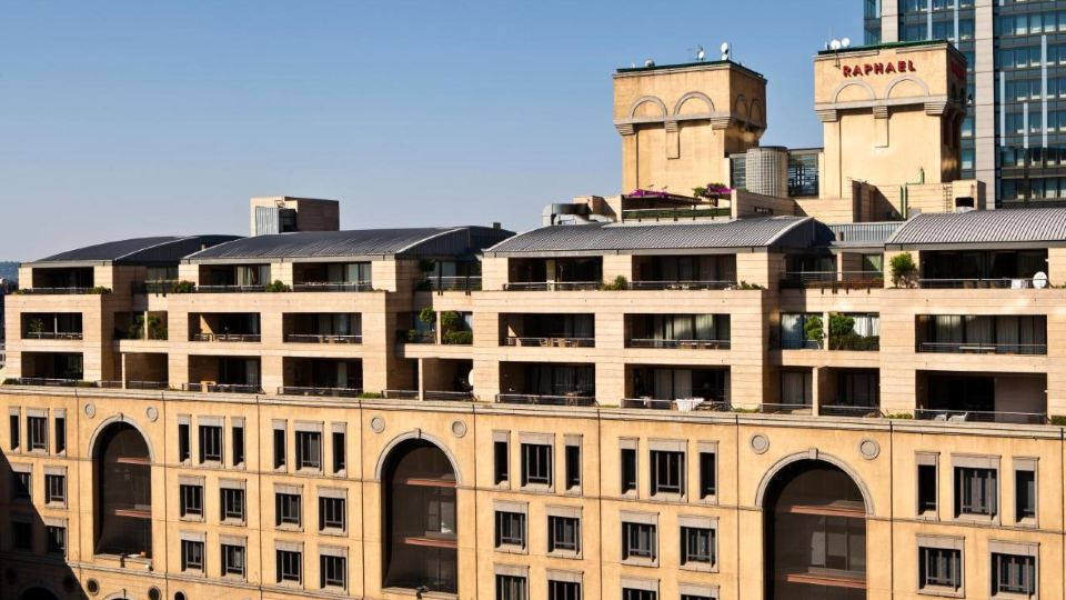 Raphael Suites