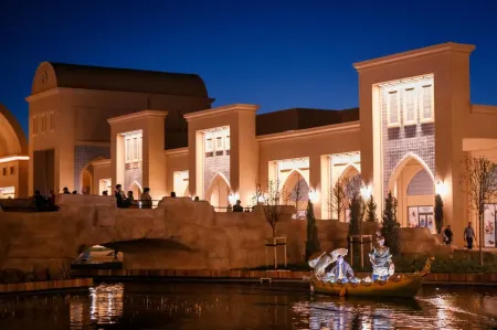 KARAVANSARAY Turkistan Harbour Hotel - Free FLYING THEATRE Entrance Отели рядом с достопримечательностью «Мавзолей Ходжи Ахмеда Ясави»