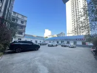 City Comfort Inn Hotel (Xianning Wenquan Road Walmart Plaza) - parcheggio