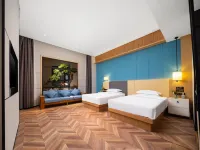 Oukai Yafeng Hotel (Nanyang Sports Center Jianye Kaixuan Square Branch) Hotels near Nanyang Normal University (East Area)