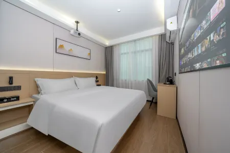 Kelman Hotel Liuzhou (Yao Bu Ancient Town City Center Wanda Plaza Branch) Отели рядом с достопримечательностью «Citizen Square»