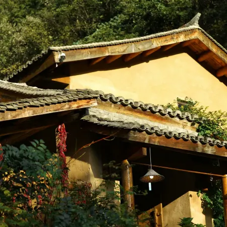 Flower Habitat Yue Mountain Warehouse