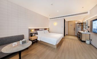 Homeinn Plus Hotel (Dalian Hi-tech Park)