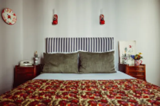 聖東格莊園飯店 瑪萊區附近的飯店