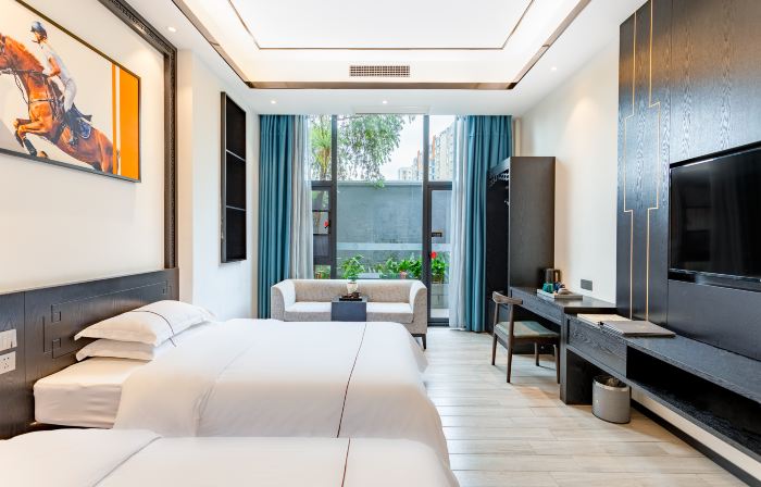 Yunti Hotel (Mengzi People's Hospital)