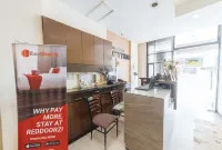 RedDoorz near Olongapo Bus Terminal Hotels in Olongapo