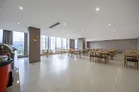 Shangkuan Hotel (Chongqing Railway West Station Branch)