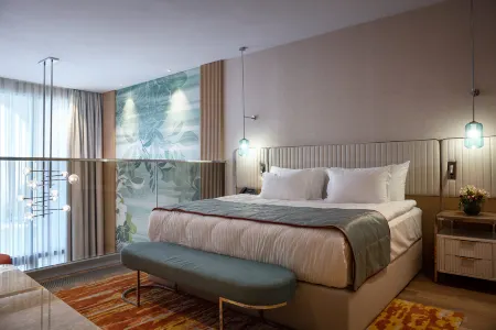 KARAVANSARAY Turkistan Harbour Hotel - Free FLYING THEATRE Entrance Отели рядом с достопримечательностью «Мавзолей Ходжи Ахмеда Ясави»