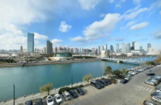 大連星海廣場海景城際飯店