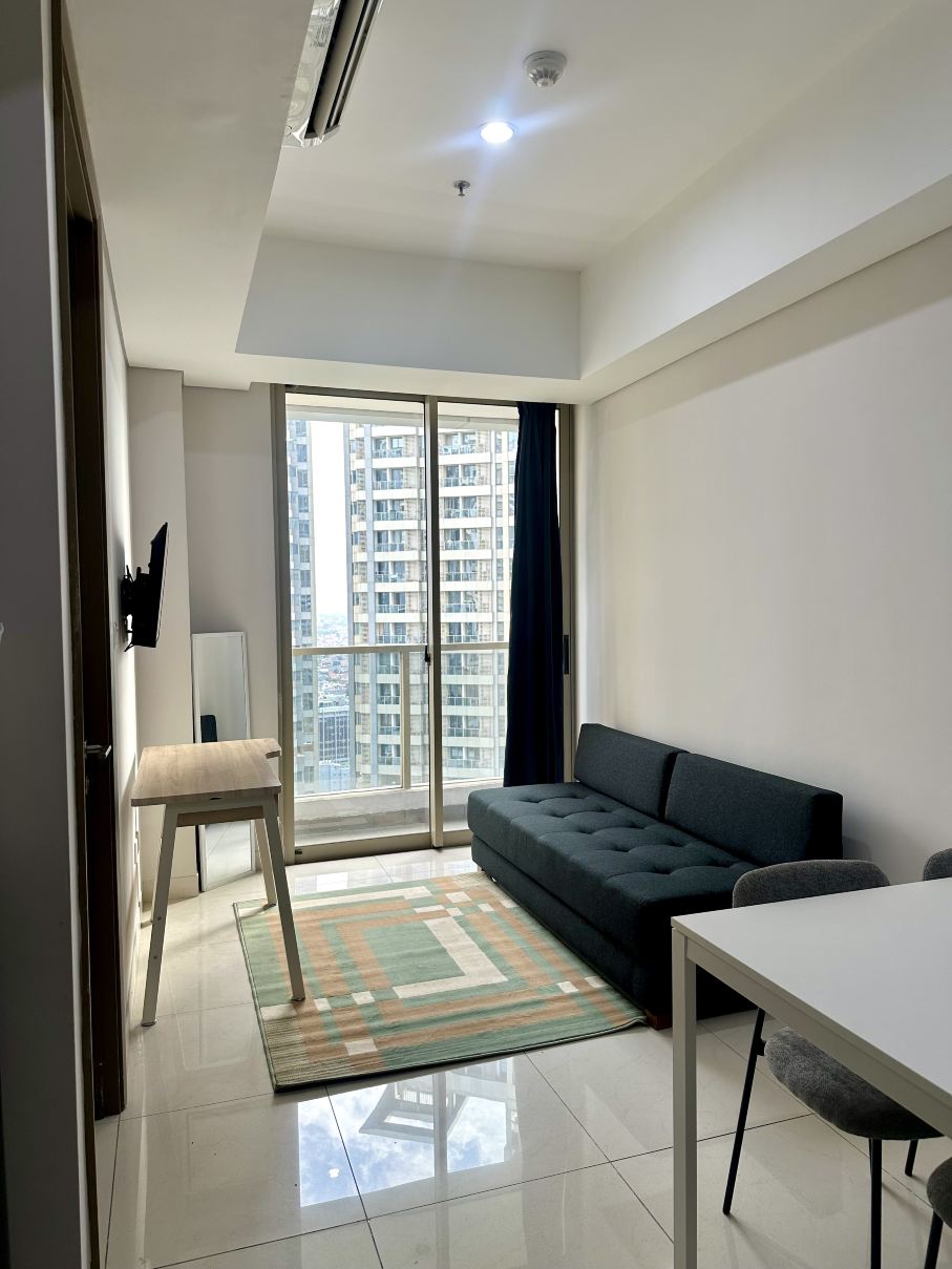 Super Cozy and Clean Apartment connected to mall Hotels in West Jakarta