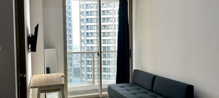 Super Cozy and Clean Apartment connected to mall Hotels in Jakarta