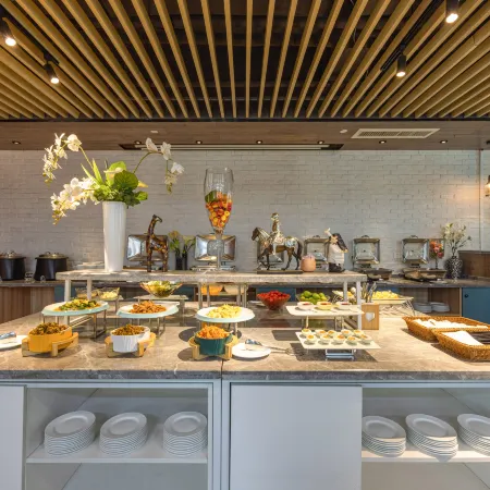 Tiangang Manfei Hotel (Ningbo Southern Business District Luomeng Universal City Store) Отели рядом с достопримечательностью «Музей Нинбо»