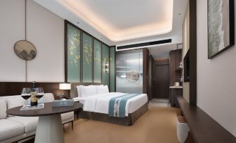 Lianyuan Run and International Hotel