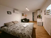 NOVI Vineyard Hotels in Krakowski