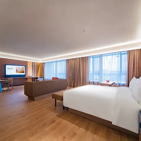 Orange Hotel (Hanzhong Mian County Mianshuiwan Plaza)