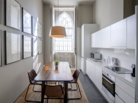 Condes de Azevedo Palace Apartments