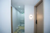 Angela Smart Hotel (Central Street Hagia Sophia Cathedral)