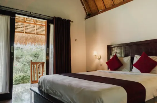 Temeling Jungle Inn Hotels near Peguyangan Waterfall