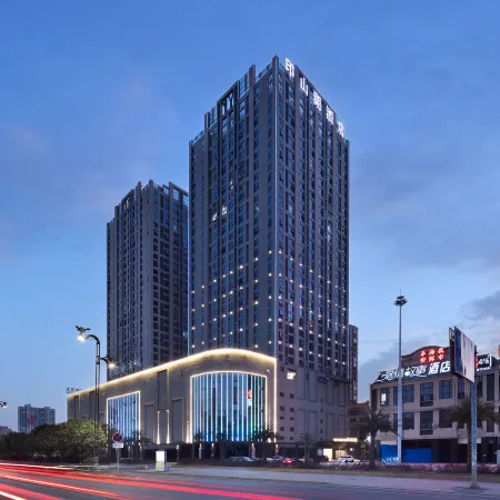 YINSHAN LAKE HOTEL