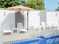 R2 Bed and Pool Kanchanaburi Hotels near Sutjai
