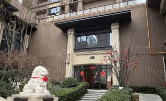 Meet the warm residential accommodation