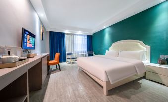 Anlong Ruifeng Hotel