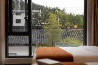 Floral Hotel·Nine House Family Vacation Garden pet Hotel