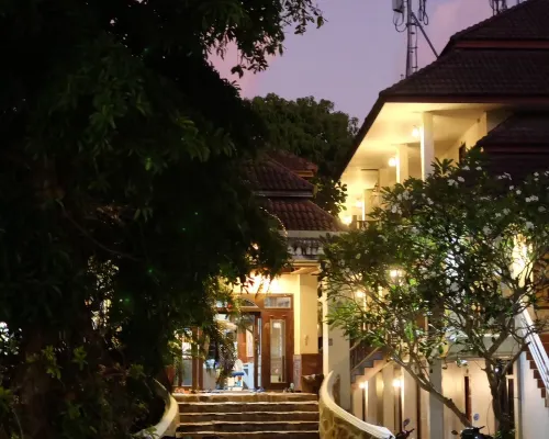 バーンブッサバー ホテル パンガン島のホテル