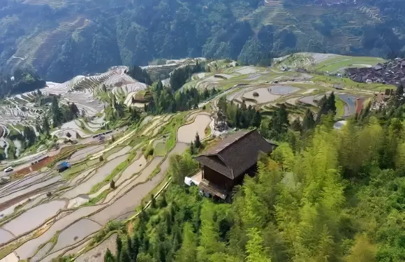 從江加榜梯田兩花民宿