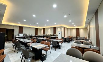Fengyi Hotel