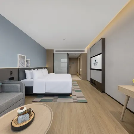 Liyi Hotel (Bijie Weining Caohai Railway Station Branch) Hotele w: Autonomiczny Powiat Weining Yi, Hui i Miao