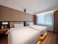 Laishan Hotel Hotels in Qionglai