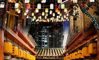 Jinshawan Hotel (Huangpu Dashadi Subway Station Branch, Guangzhou)