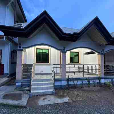Keps Boarding House Hotel Exterior
